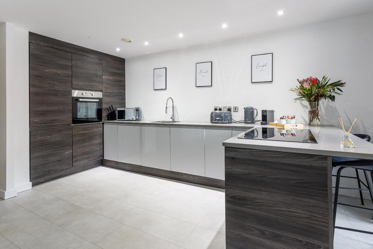 نيوكاسل أبون تاين Boutique Quayside Apartment - Free Parking المظهر الخارجي الصورة